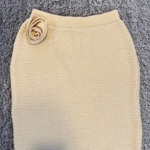 Women’s Knitted Skirt